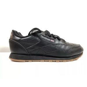 Reebok Classic Black Leather Gum Womens 8.5